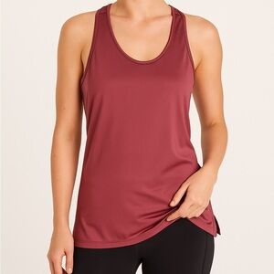 Thrive Société Activewear Tank Top - Size Small